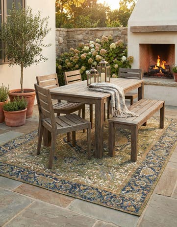 5' 3 x 8' Easy-Clean Traditional Indoor / Outdoor Rug