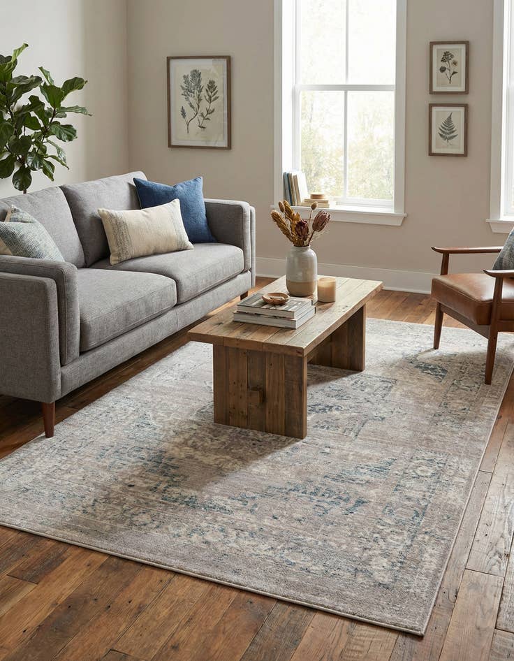 Detail image of 5' x 7' 10 Noble Rug