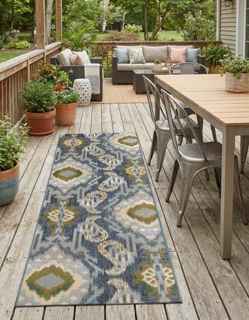 2' 7 x 7' Easy-Clean Modern Indoor / Outdoor Runner Rug