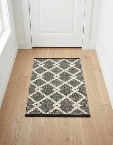 Blackberry Hand Knotted Jill Zarin Dorset Rug