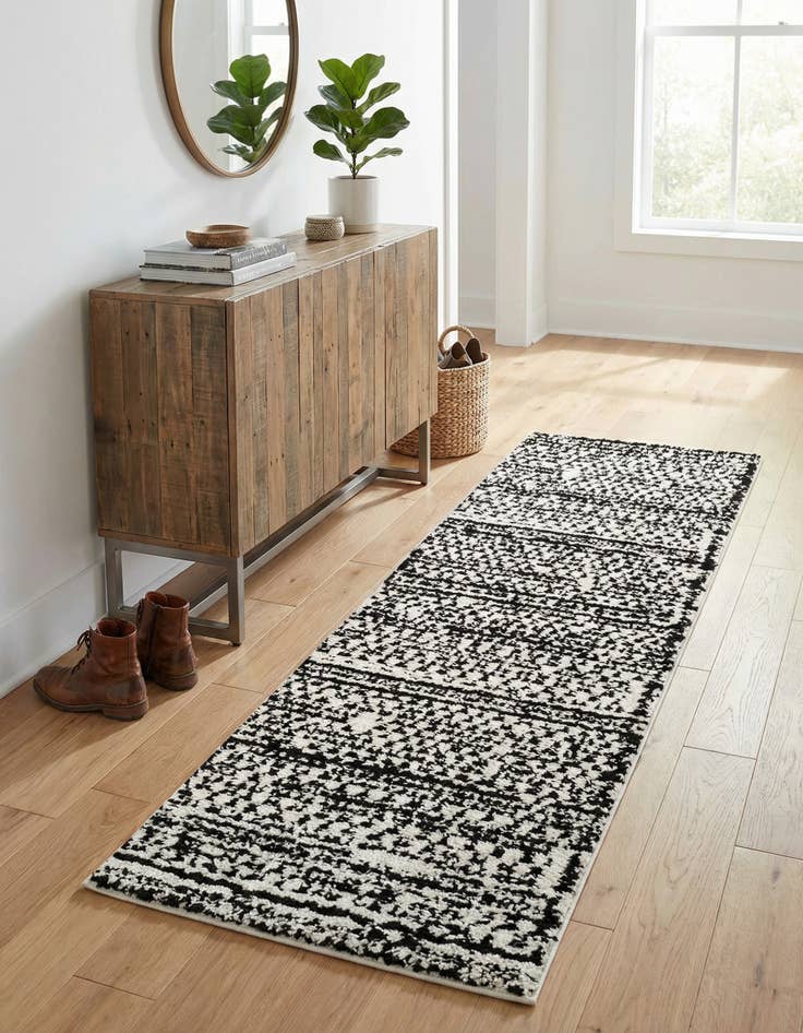 Detail image of 2' 2 x 6' Morocco Runner Rug