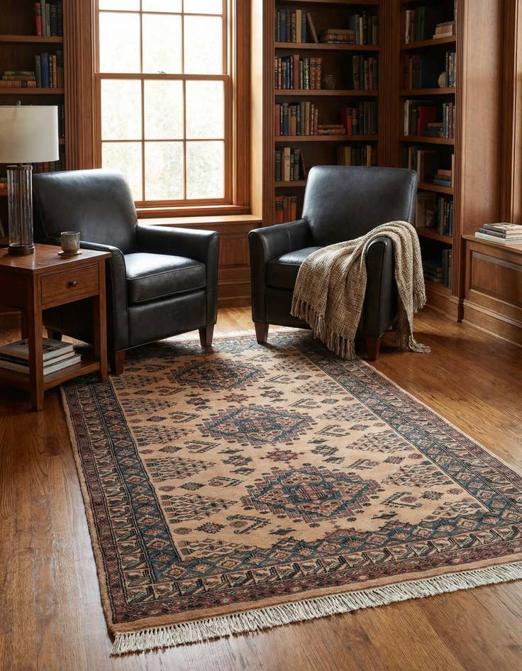 Detail image of 4' 3 x 6' 7 Hand Knotted Kazak Wool Rug