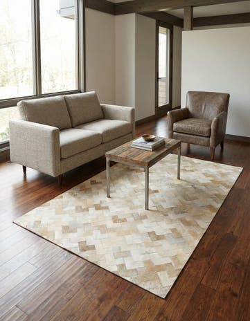 3' 11 x 5' 10 Cowhide Stocks Rug