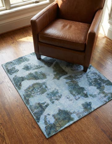 4' x 5' Hand Knotted Ultra Vintage Persian Wool Square Rug