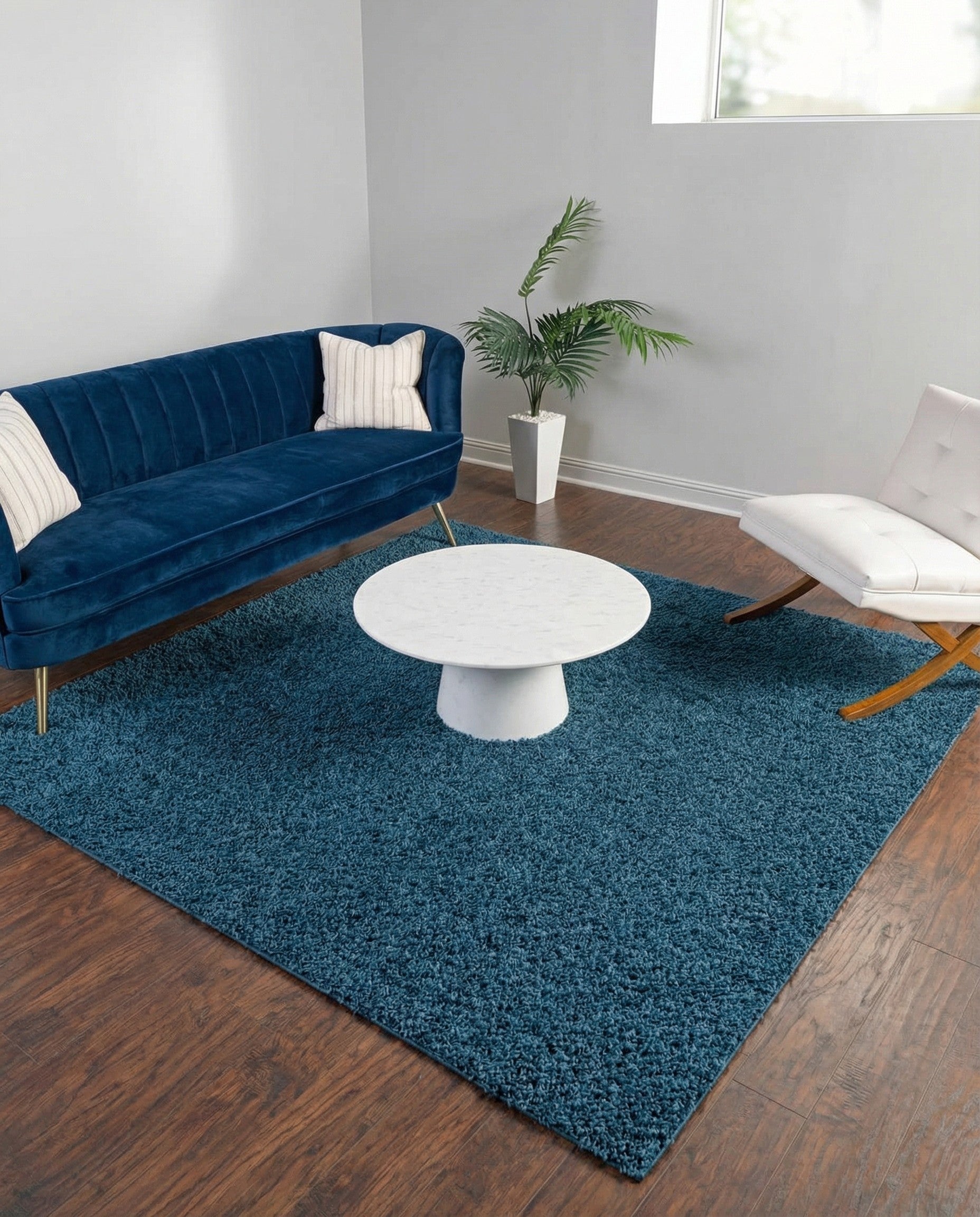 7' x 7' Comfort Solid Shag Square Rug