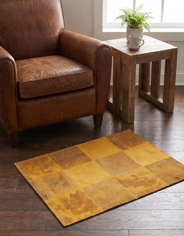 2' 1 x 3' 1 Cowhide Leather Rug