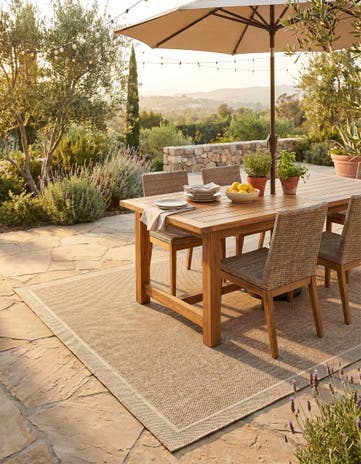 7' 10 x 10' Easy-Clean Border Indoor / Outdoor Rug