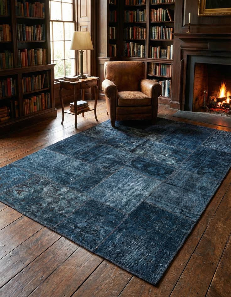 Detail image of 4' 9 x 6' 9 Hand Knotted Ultra Vintage Persian Wool Rug