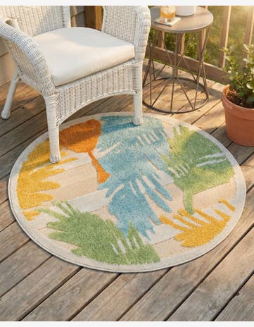 3' 3 x 3' 3 Easy-Clean Aruba Indoor / Outdoor Round Rug