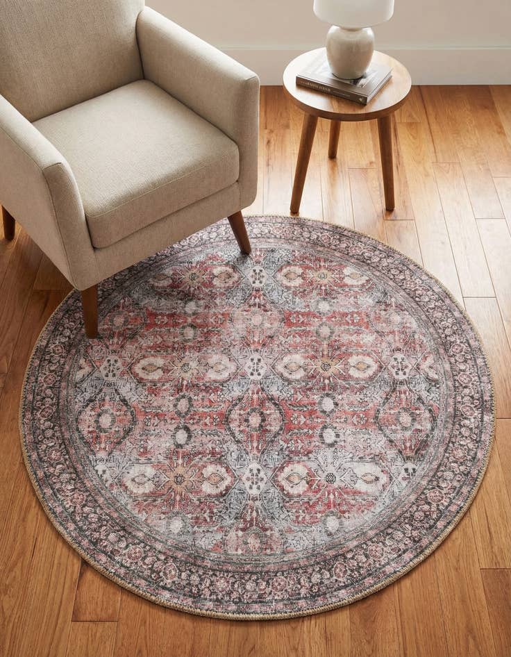 Detail image of 3' 6 x 3' 6 Timeless Round Rug