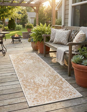 2' x 6' Easy-Clean Jill Zarin Dubai Indoor / Outdoor Runner Rug