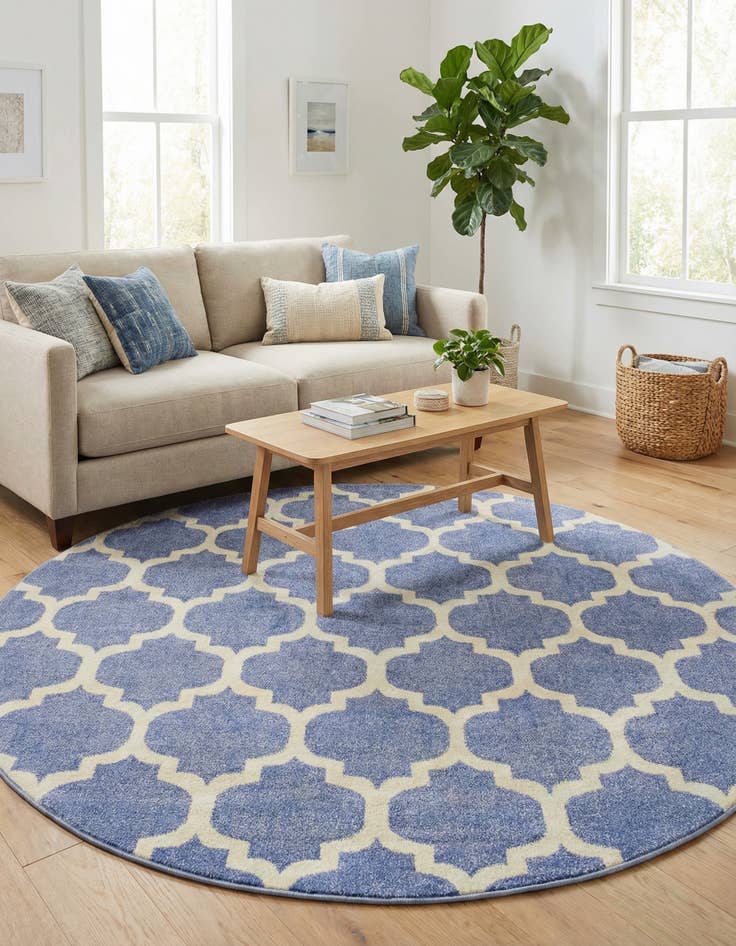 Detail image of 6' x 6' Lattice Round Rug