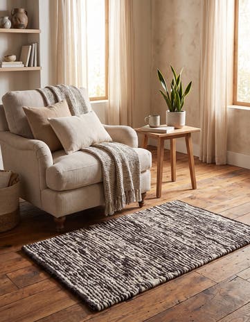 2' 1 x 3' Hand Knotted Moroccan Wool Rug