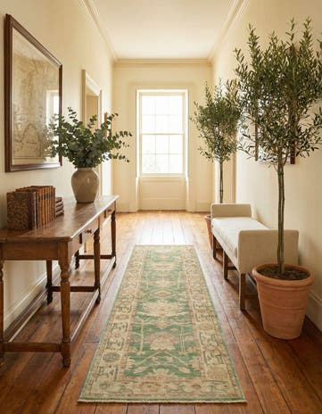 2' 9 x 9' 5 Hand Knotted Oushak Wool Runner Rug