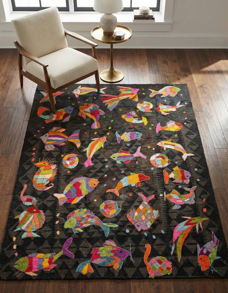 Detail image of 4' 2 x 5' 3 Hand Woven Kilim Suzani Wool Rug