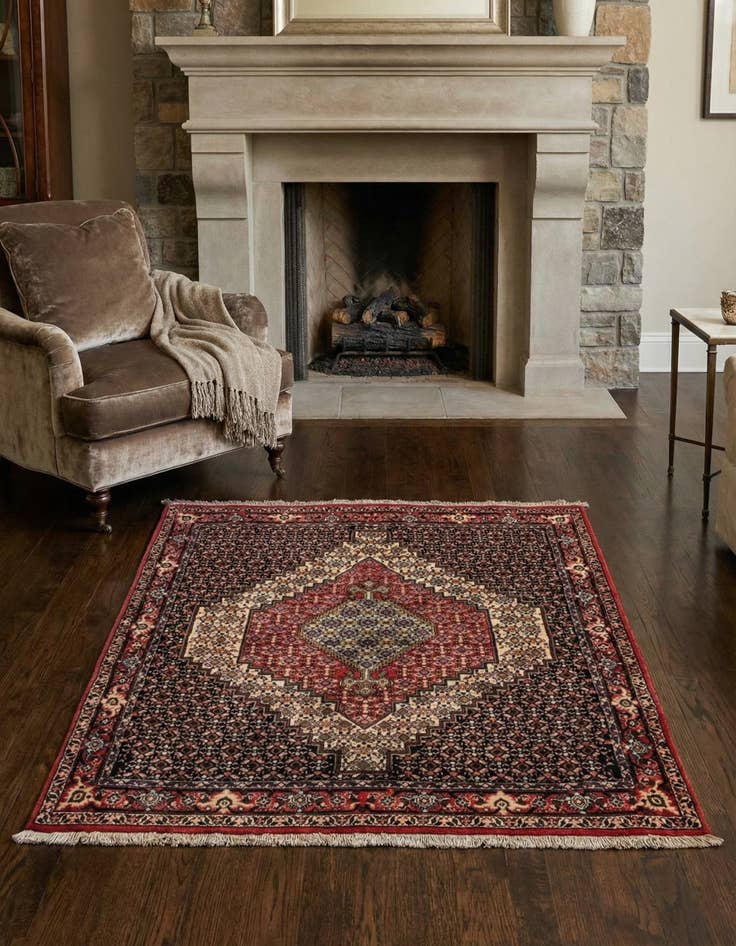 Detail image of 4' x 4' 9 Senneh Square Rug