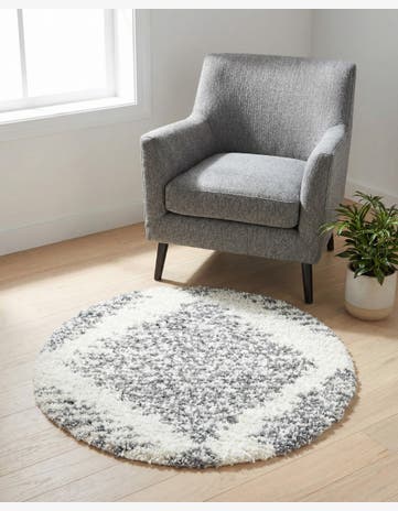 3' 3 x 3' 3 Serenity Shag Round Rug
