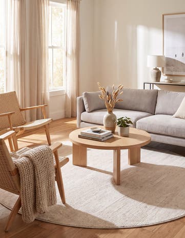 Ivory Finsbury Round Rug
