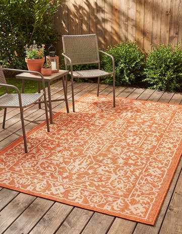 3' 3 x 5' 3 Easy-Clean Botanical Indoor / Outdoor Rug