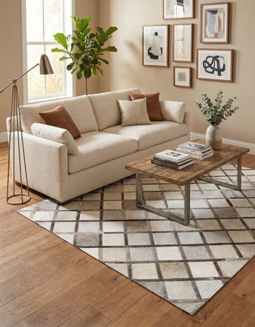 4' 1 x 6' 1 Cowhide Stocks Rug