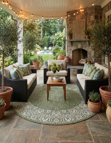 Green Easy-Clean Border Indoor / Outdoor Round Rug