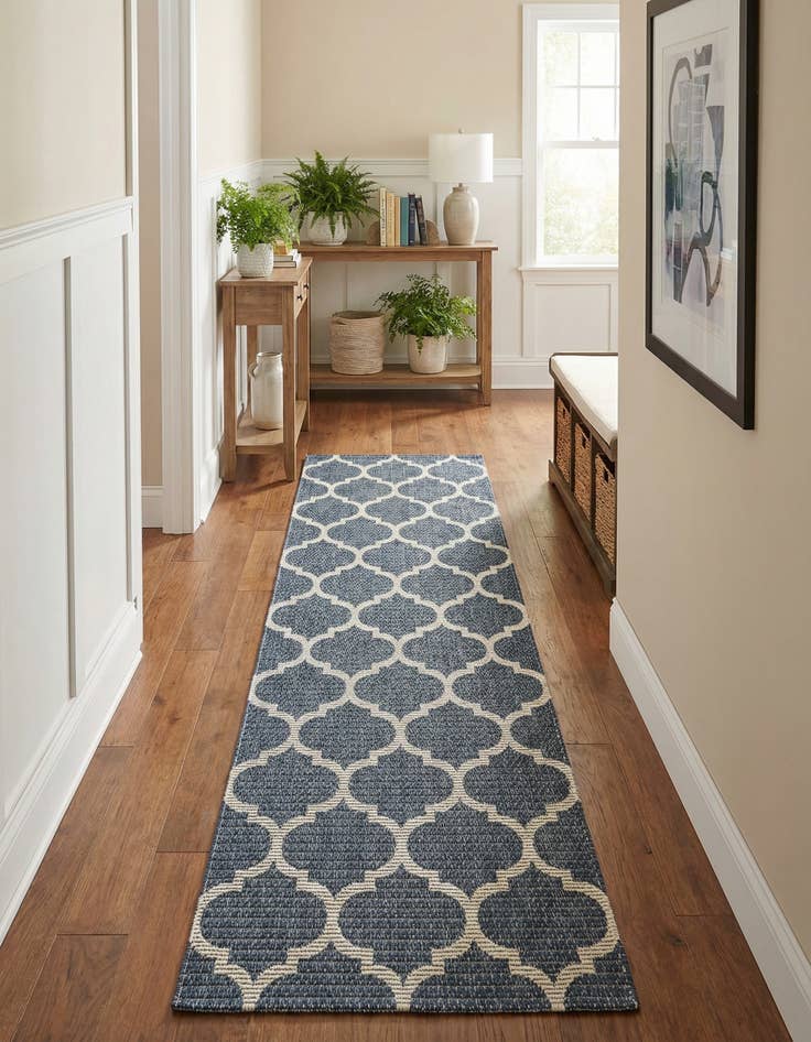 Detail image of 2' x 7' 10 Georgia Runner Rug