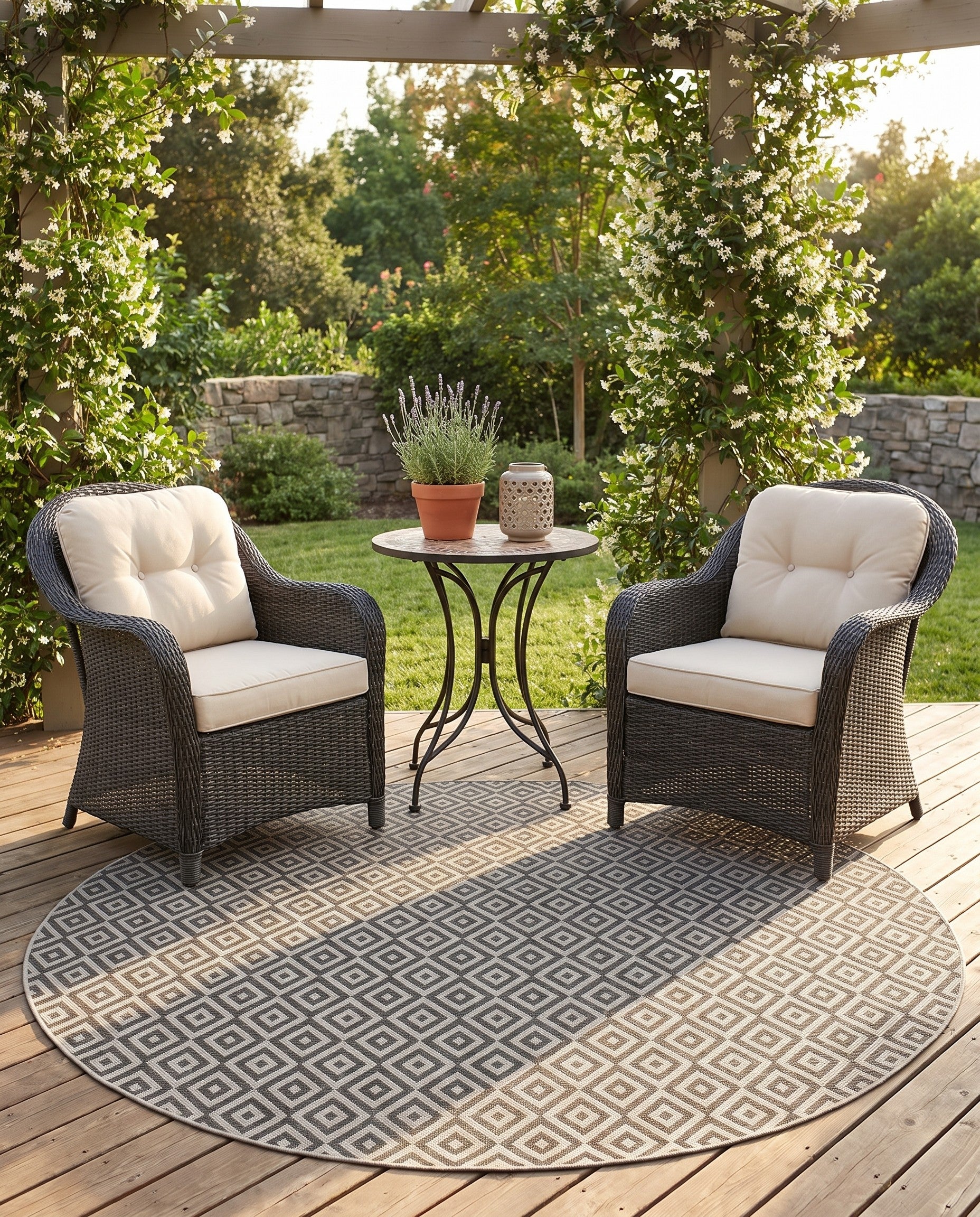 Green Easy-Clean Jill Zarin Indoor / Outdoor Round Rug