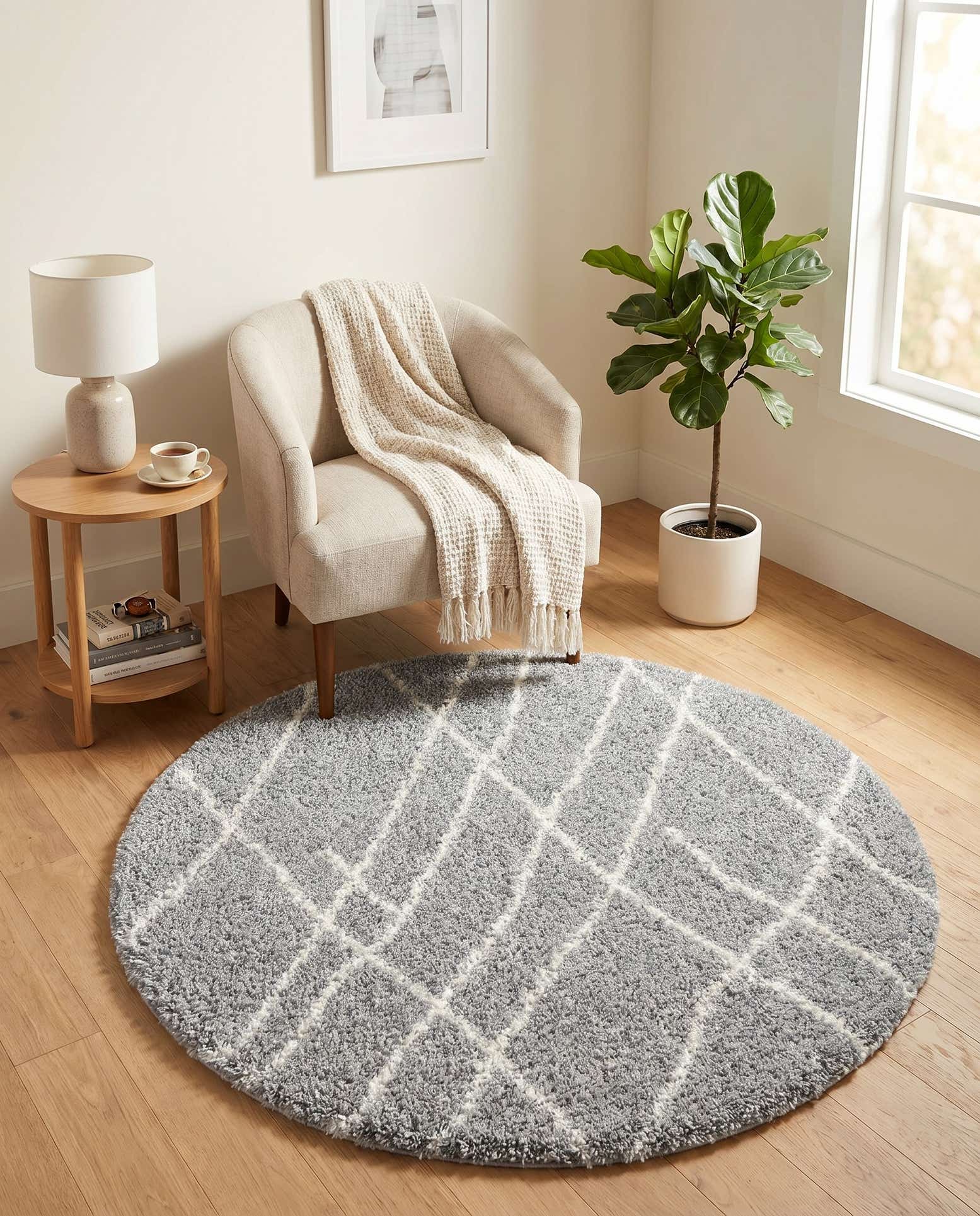 3' 3 x 3' 3 Soft Touch Shag Round Rug