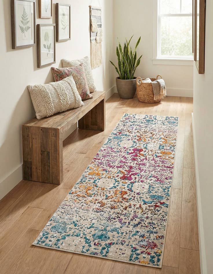 Detail image of 2' 2 x 6' Amulet Runner Rug