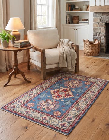 2' 7 x 4' Hand Knotted Kazak Rug