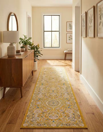 2' 7 x 10' Blossom Runner Rug