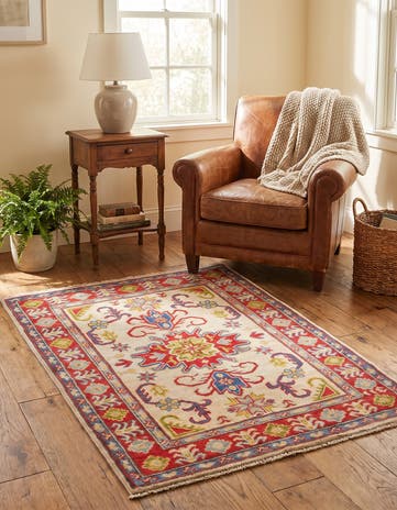 2' 8 x 3' 10 Hand Knotted Kazak Rug