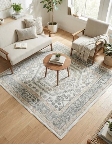 5' 3 x 5' 3 Aurelia Square Rug