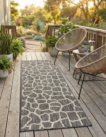 Charcoal Gray Easy-Clean Safari Indoor / Outdoor Runner Rug