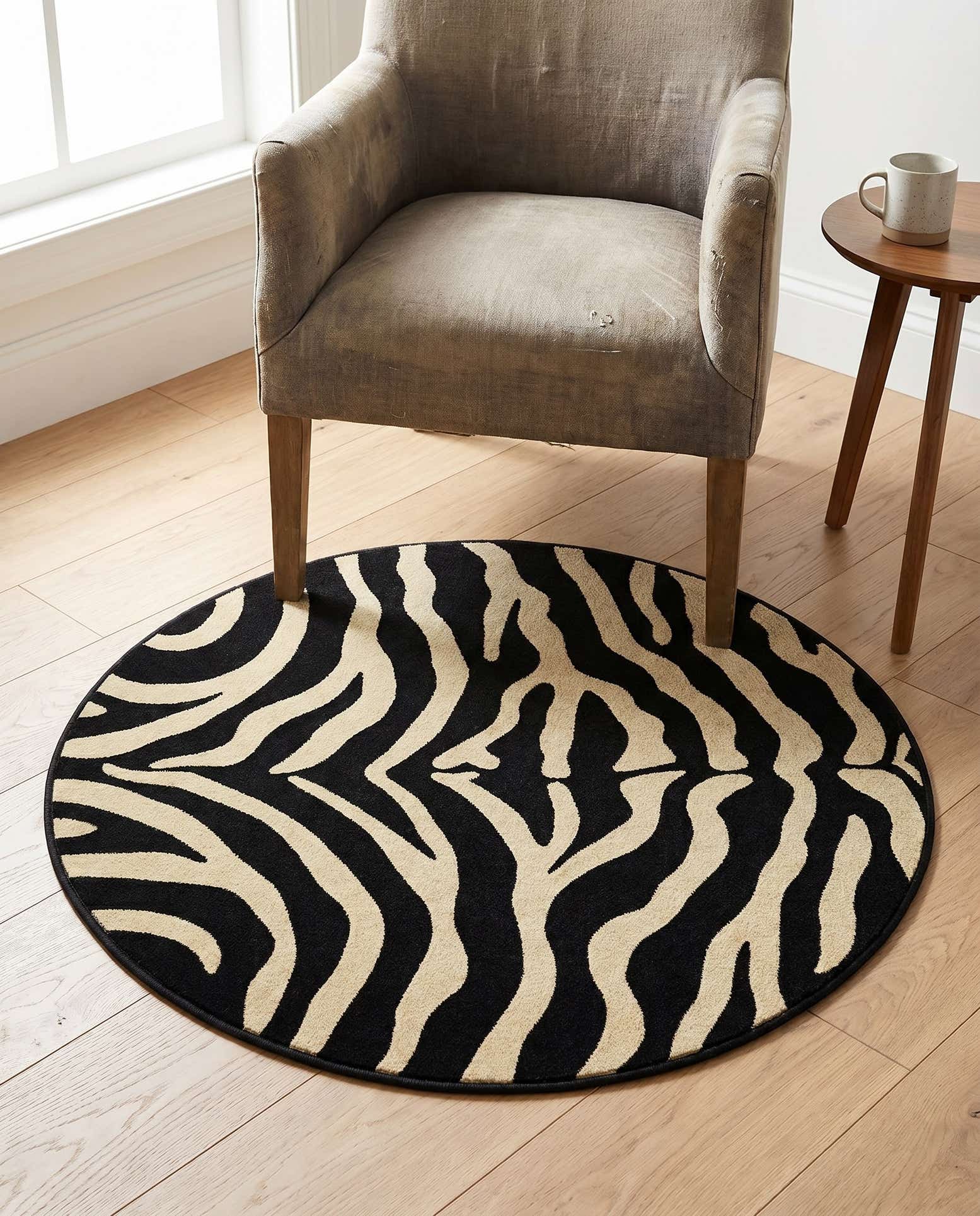 3' 1 x 3' 1 Safari Round Rug