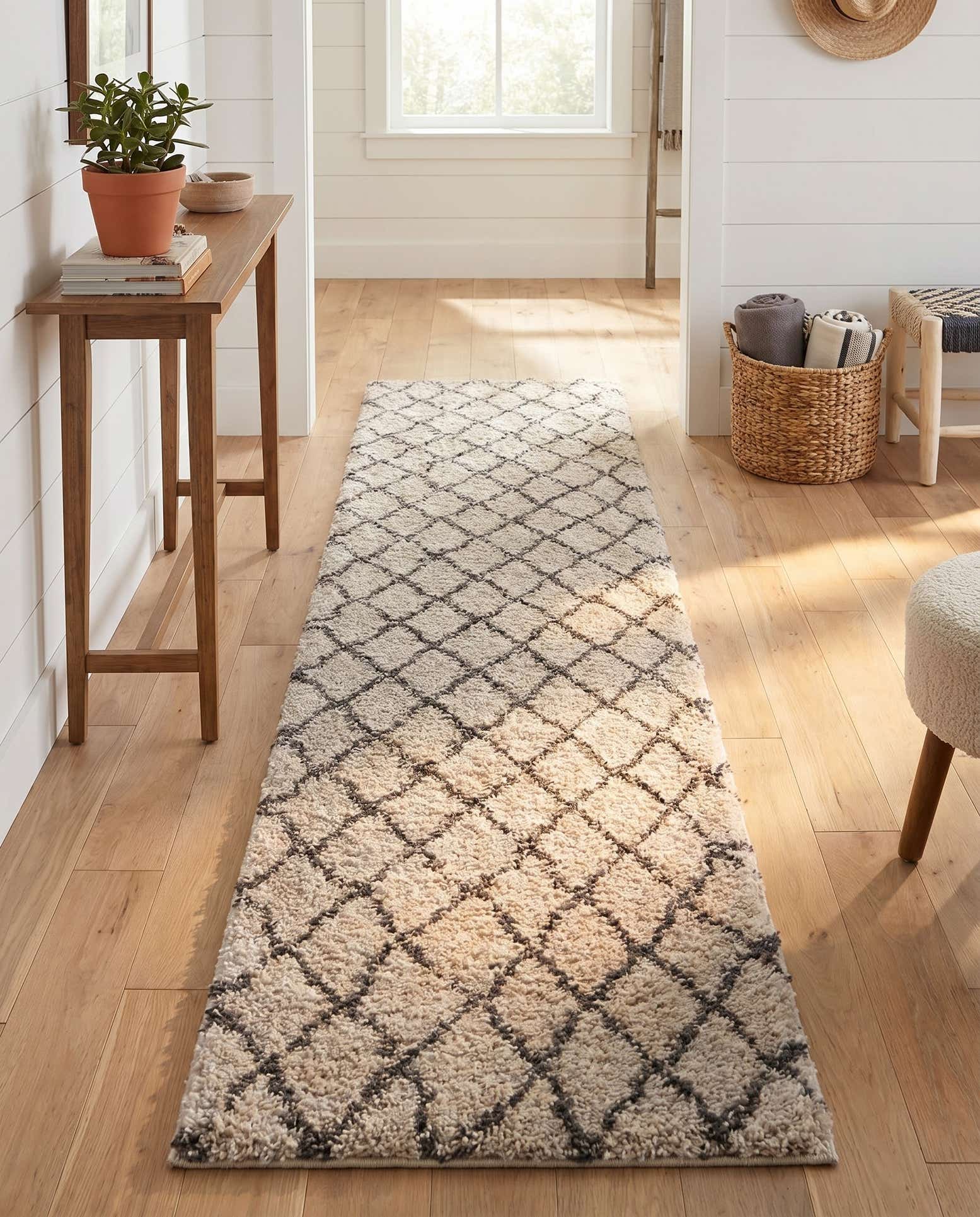 2' 7 x 14' Marrakesh Shag Runner Rug