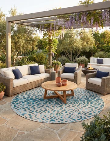Teal Easy-Clean Safari Indoor / Outdoor Round Rug