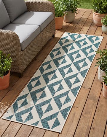 2' x 6' Easy-Clean Jill Zarin Napa Indoor / Outdoor Runner Rug