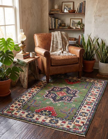 2' 9 x 3' 10 Hand Knotted Kazak Rug