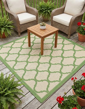 6' x 6' Easy-Clean Lattice Indoor / Outdoor Square Rug