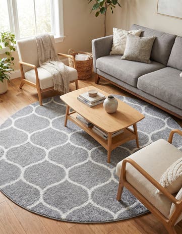 7' 10 x 7' 10 Lattice Frieze Round Rug
