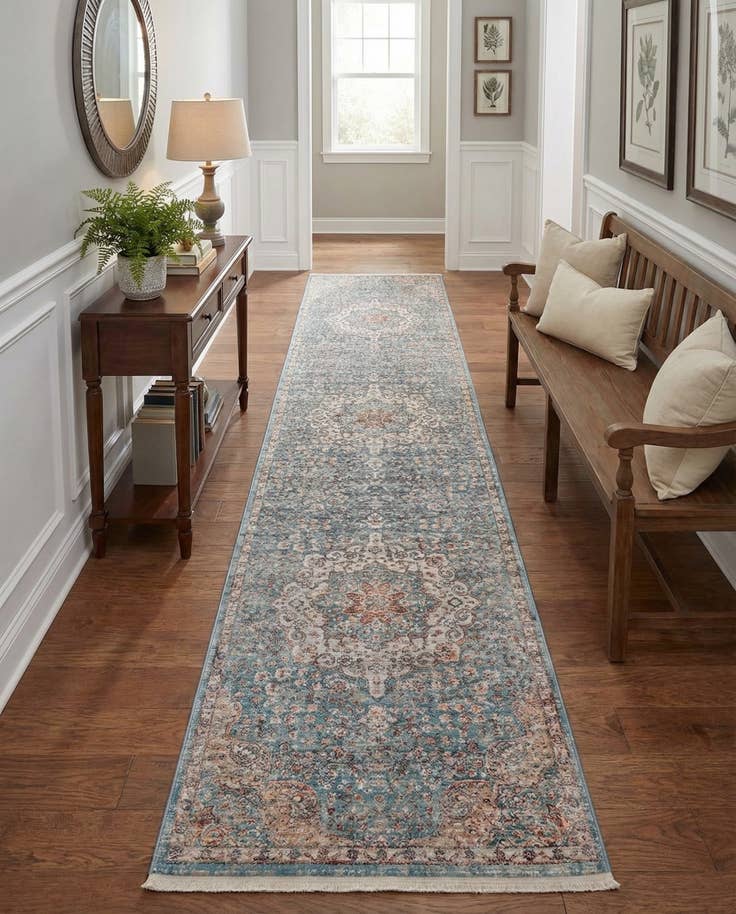 Detail image of 2' 7 x 12' Newport Rug