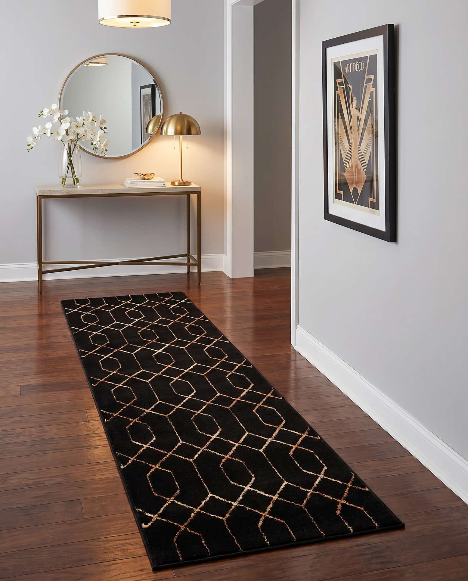 2' x 6' Marilyn Monroe™ Glam Trellis Runner Rug