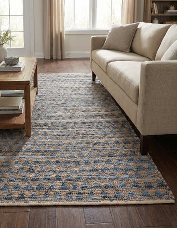 5' 1 x 8' Hand Woven Chindi Jute Rug