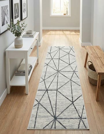 2' x 6' Lattice Trellis Runner Rug