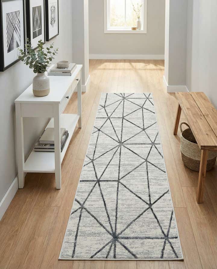 2' x 6' Lattice Trellis Runner Rug