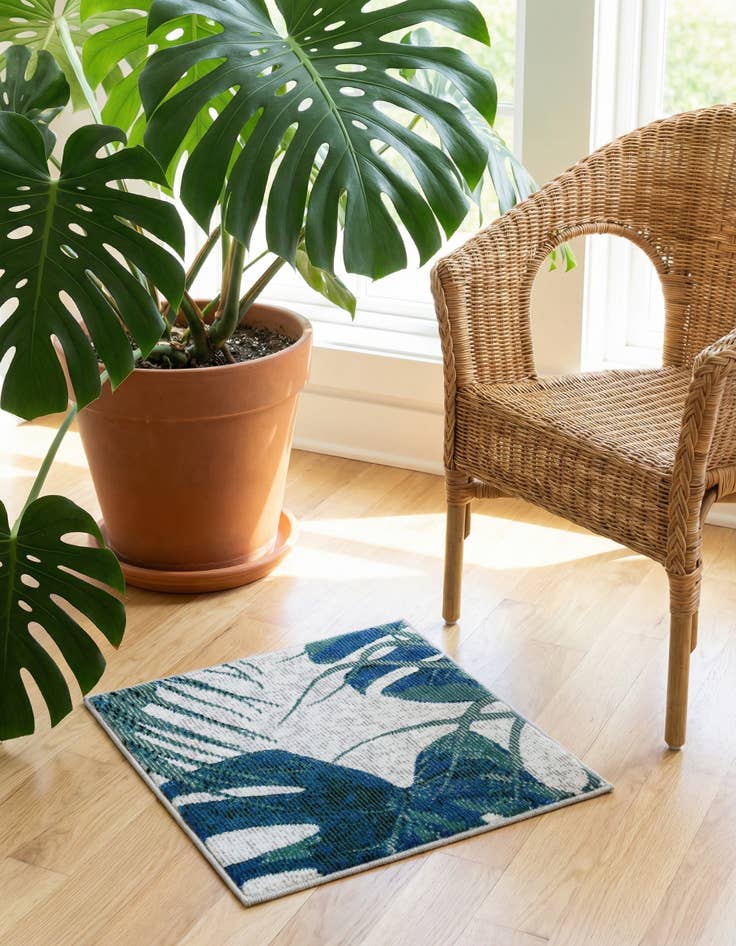 Detail image of 1' 4 x 1' 4 Blossom Sample Rug