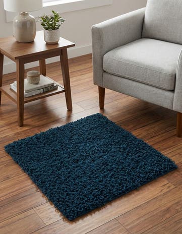 2' 2 x 2' 2 Solid Shag Square Rug