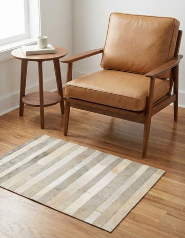 2' 1 x 3' Cowhide Rug