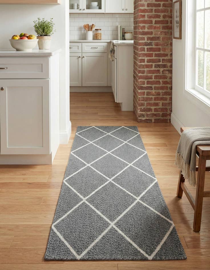 Detail image of 2' x 6' Georgia Runner Rug